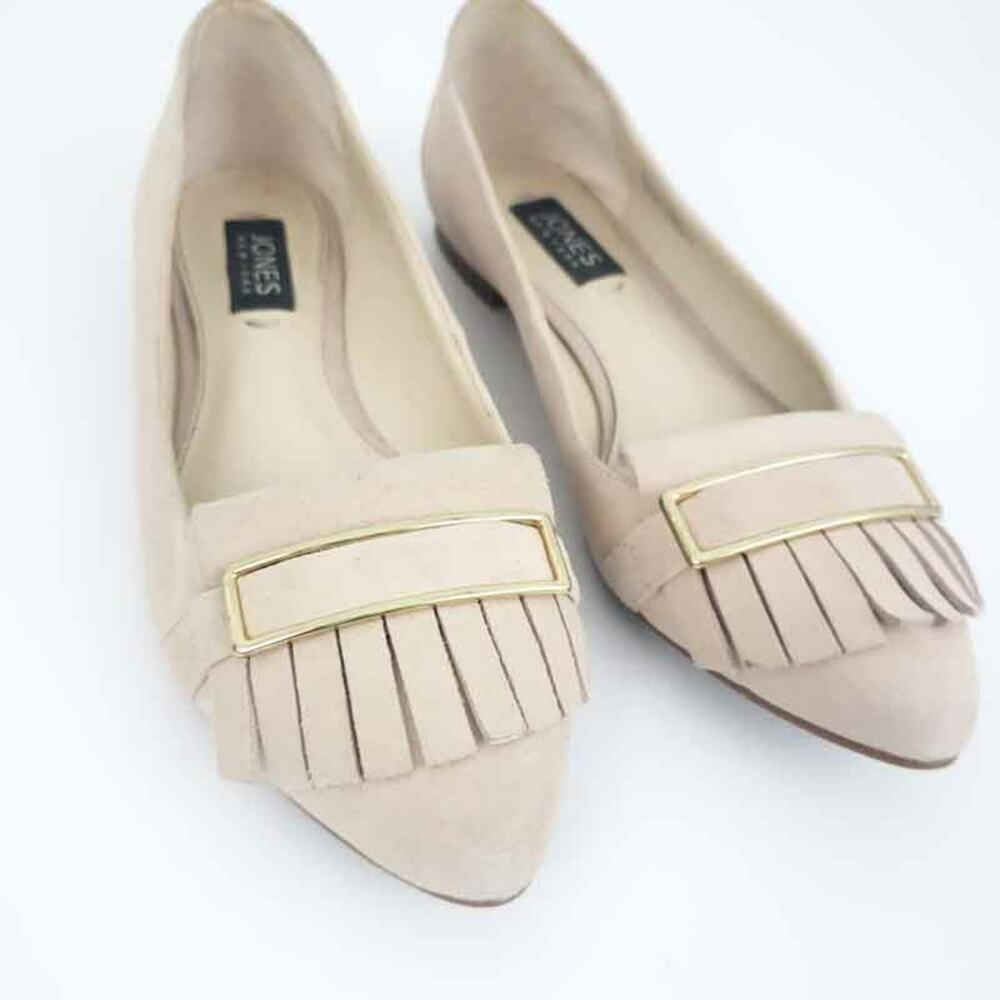 Jones New York Beige Suede Loafer 6M Leather Upper Work Shoe Stylish Fashion